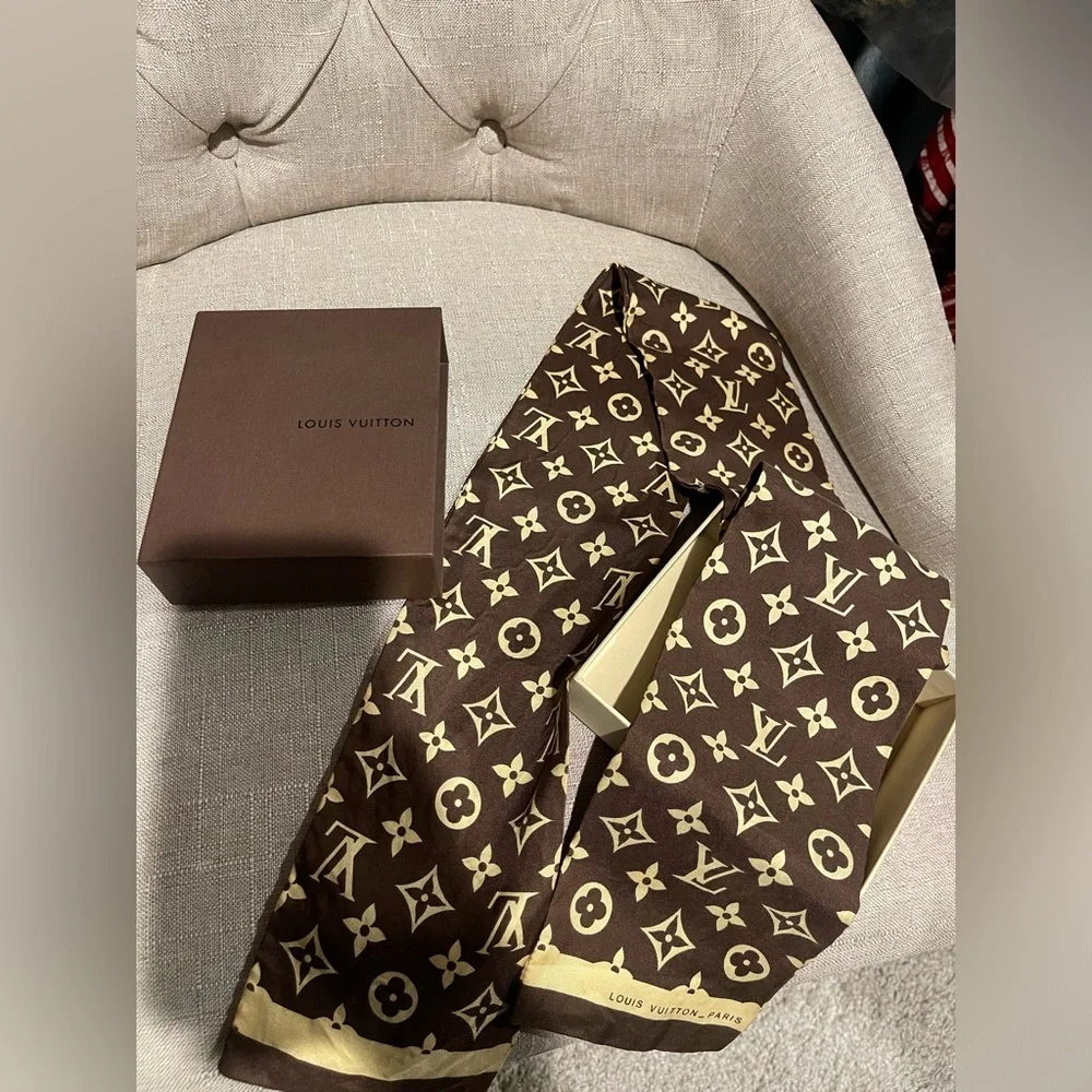 Authentic Louis Vuitton monogram silk bandeau scarf